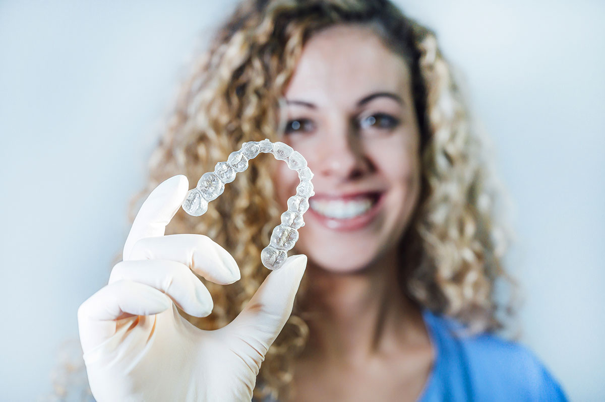 Invisalign Comprehensive Nedir?